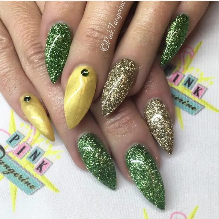 Shimmering St Patrick'S Day Nails