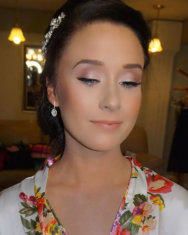 Soft And Romantic Wedding Day Makeup Looks 1