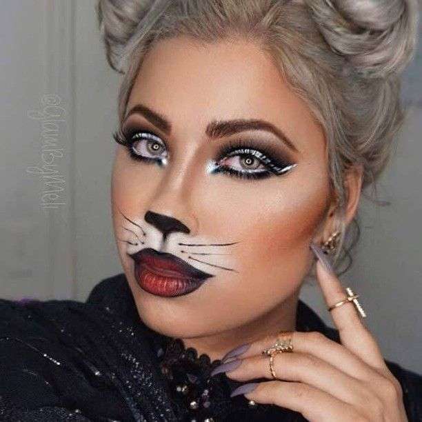 Black Cat Makeup White Eyeshadow