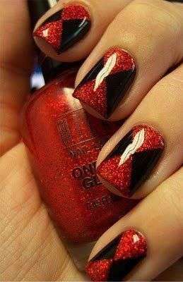 Black and Red Short Nails Harley Quinn Nails 