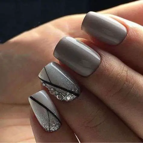 Geometric Silver Nail Designs