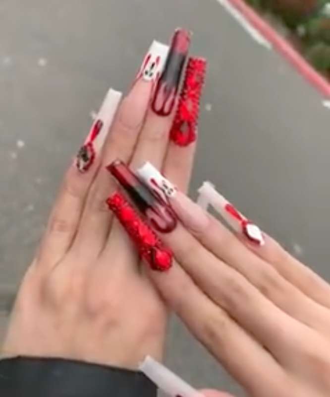 All Shades Of Bloody Scream Nails