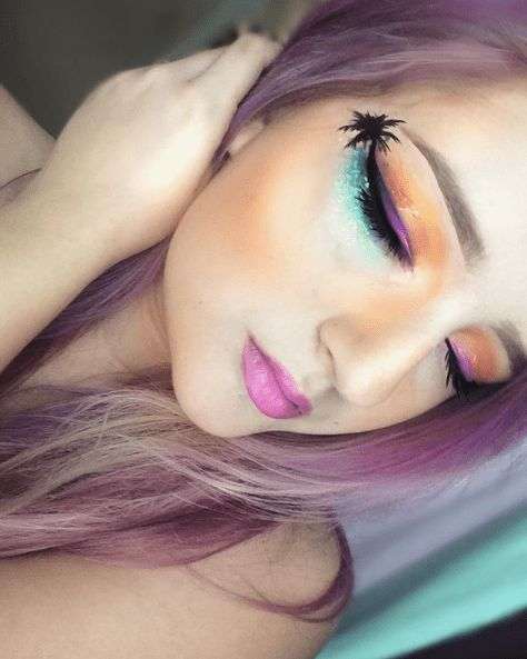 Bright &Amp; Tropical Sunset Makeup Looks