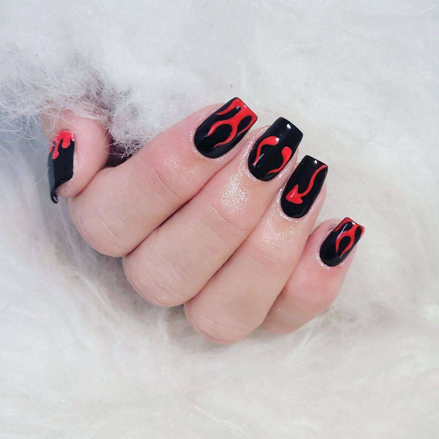 Devil Halloween Nails Red And Black