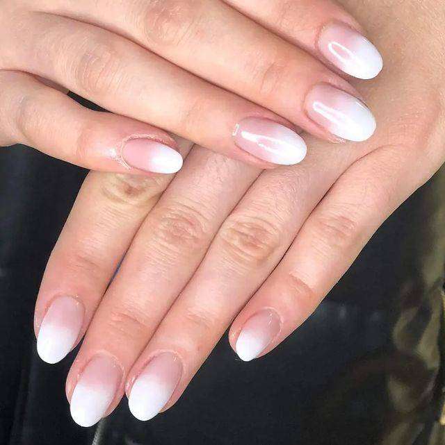Nude Polish Ombre Summer Nails