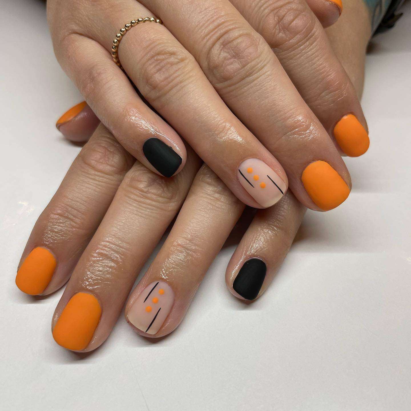 Simple Orange And Black Halloween Nails