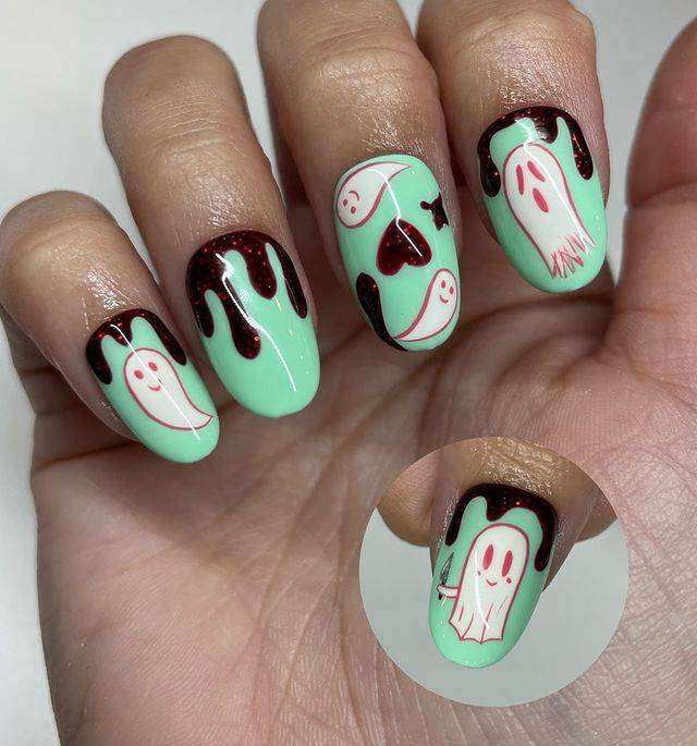 Cute Ghost Green And Black Halloween Nails