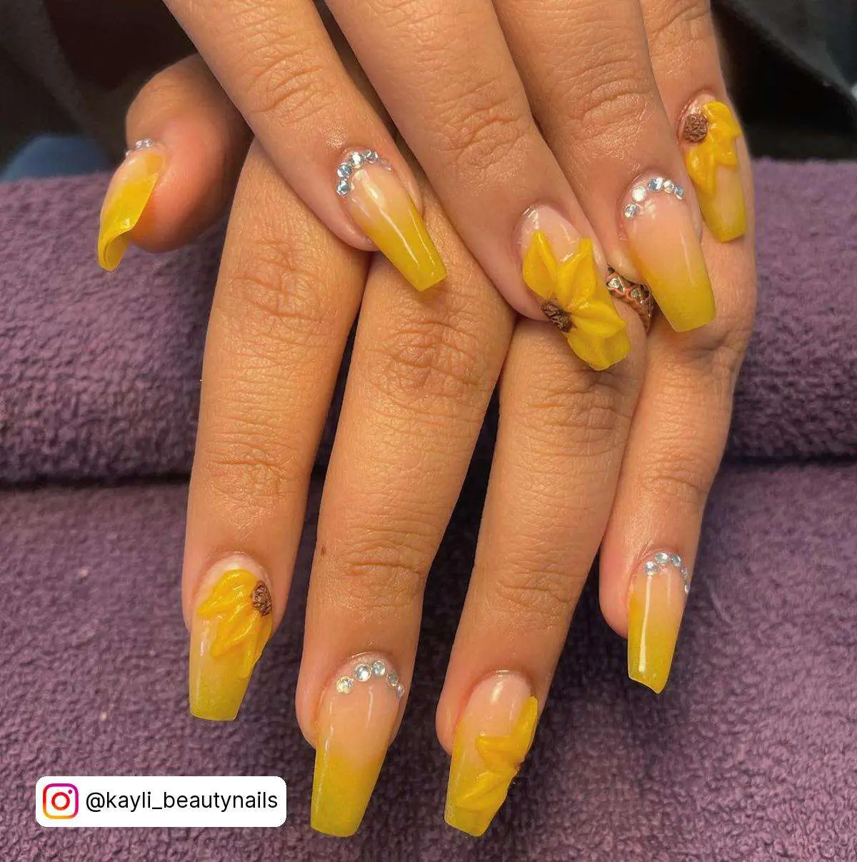 Nail Designs With Sunflowers