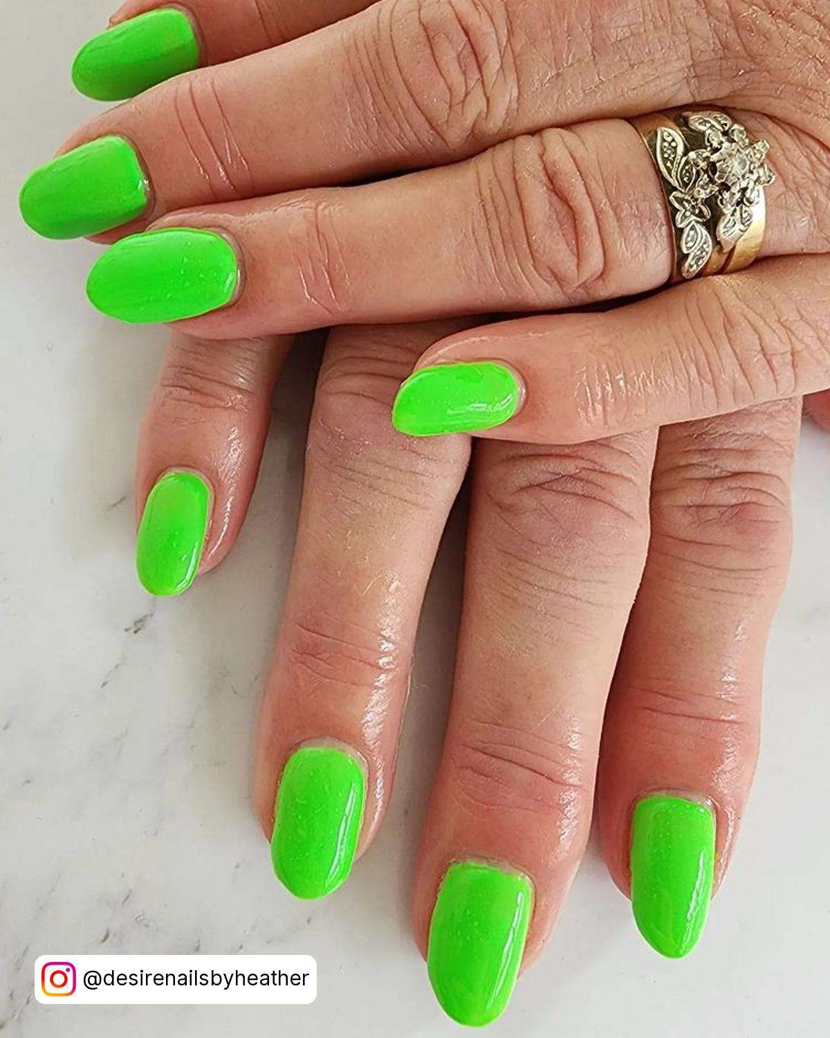 Neon Lime Green Nails