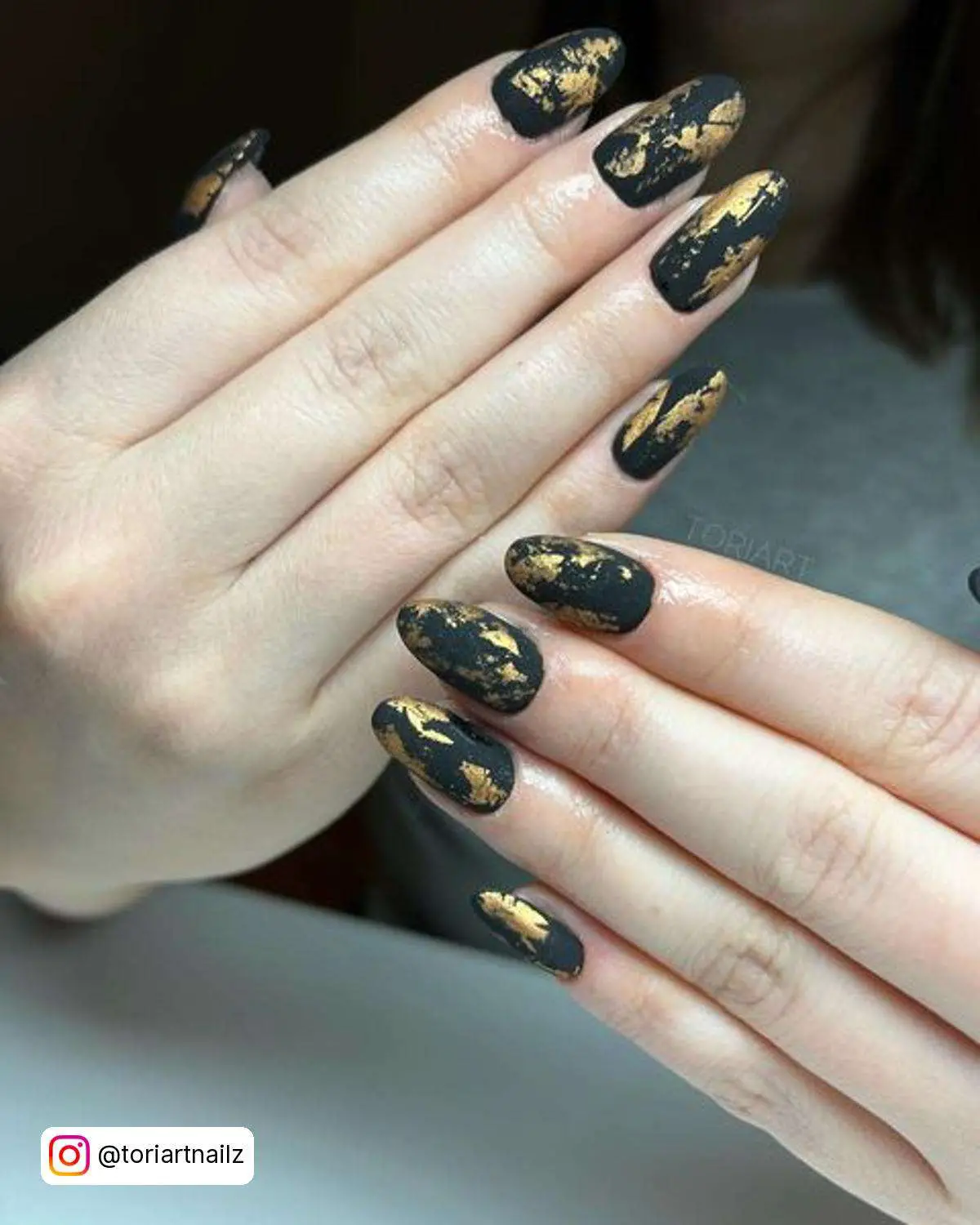 Oval Fall Nails