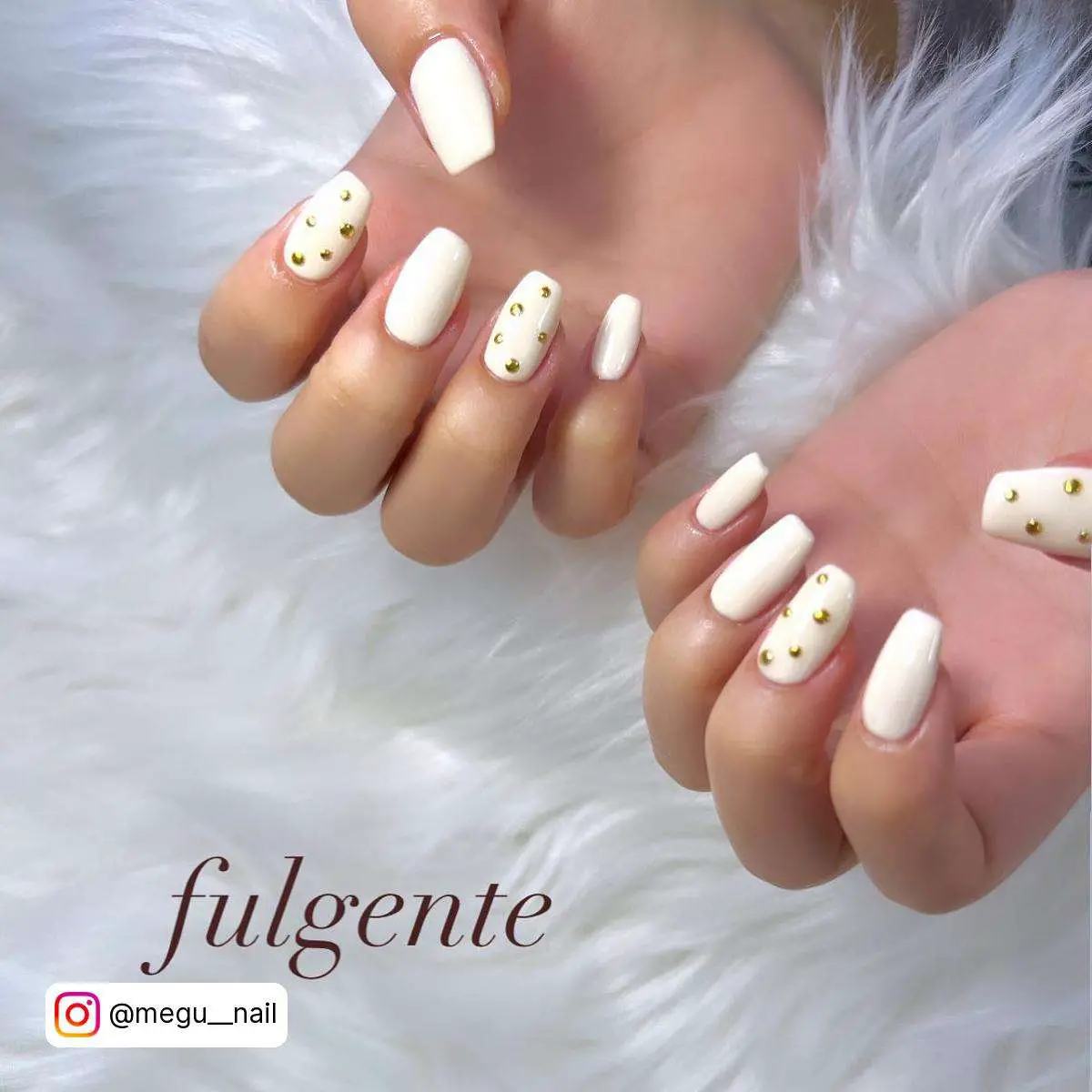White And Gold Winter Nail Designs
