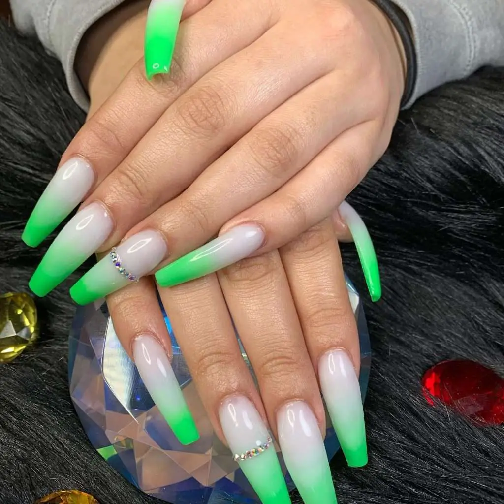Coffin Shaped Green And White Ombre Nails