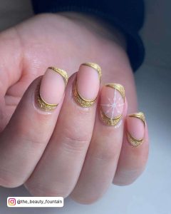 Gold Chrome And Gold Glitter Outline Design Around Nude Nails