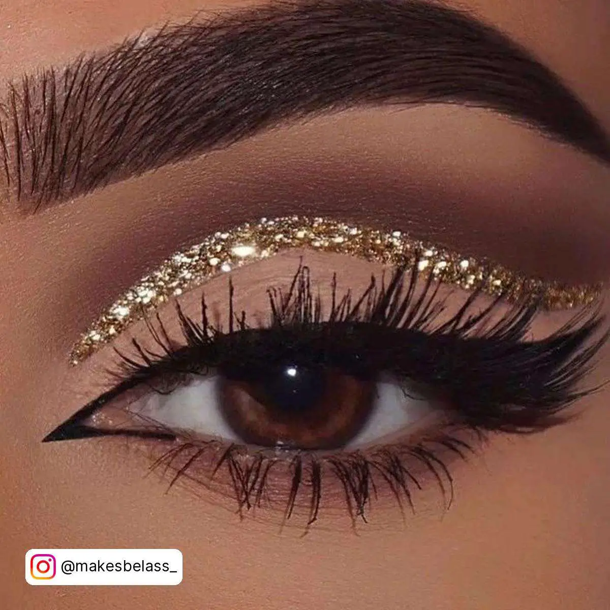 Gold Cut Crease Eye Makeup