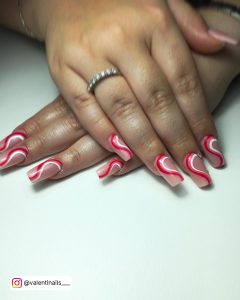 Pink And White Marble Nails For Christmas