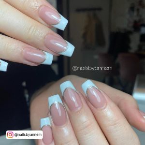 Short Coffin Nails With White And Gold Glitter Tips