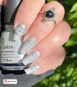 Spring Glitter Nails With Asthetic Patterns