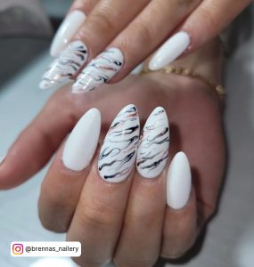White Gold Marble Nails With Silver Lines