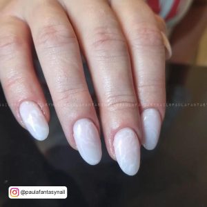 White Marble Nails For An Elegant Look