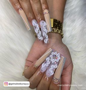 3D White Flower Nails With Diamonds