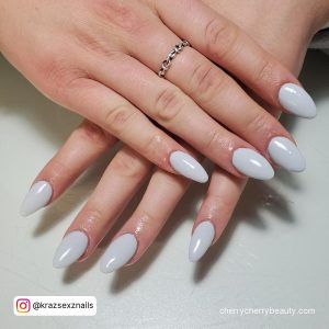 Gray And White Gel Nails For A Sophisticated Look