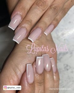 Nude Nails With White Outline That Anyone Can Rock