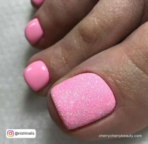 Pink And Silver Toe Nail Designs For A Sparkly Effect