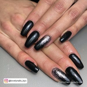 Silver Black Nail Designs For An Elegant Look