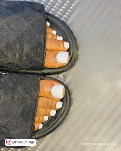 White Nail Toe With Black Slides
