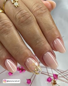 Almond Nude Pink Nails