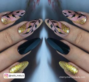 Black And Gold Gel Nails