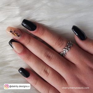 Black And Gold Nails Coffin