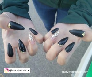 Black And Gold Nails Designs