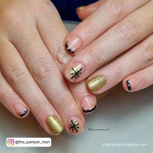 Black And Gold Nails Ideas