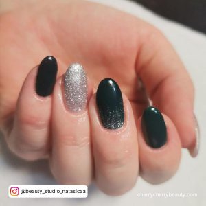 Christmas Nails Green And Silver In Almond Shape