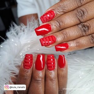 Crocodile Short Square Red Acrylic Nails On White Fur