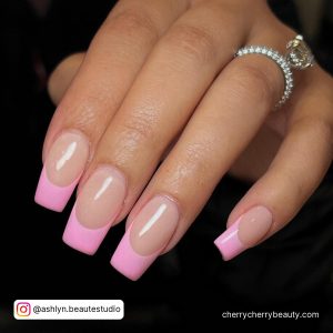 French Nails Pink