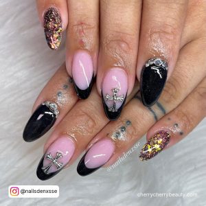 Glittery Black French Top Nails With Diamonds And Rhinestones Over White Fur