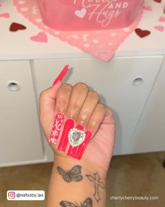Hot Pink Valentine Nails
