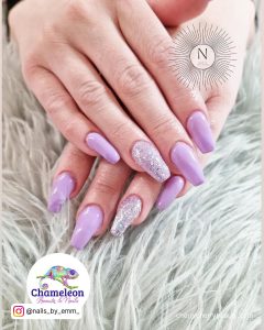 Light Purple Acrylic Nail Designs With Glitter