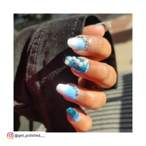 Oval Acrylic Nails In Blue And White