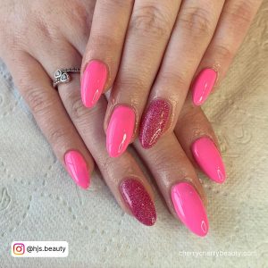 Pink Glitter Nail Ideas