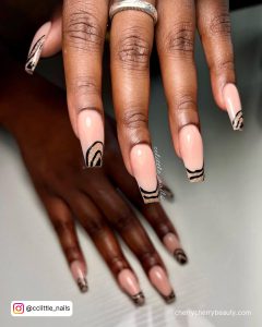 Square Tip Black Lines Design On Nails