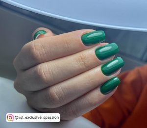 Almond Emerald Green Nails