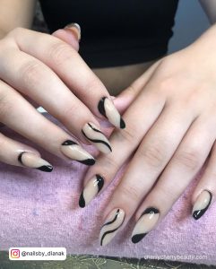 Almond Shaped Nails Black With Swirls