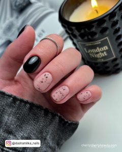 Black And Beige Nails