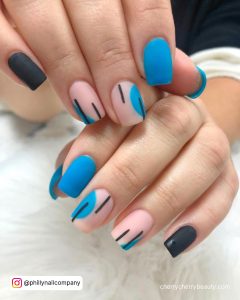 Black And Blue Matte Nails With Lines