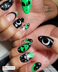 Black And White Nails Green Bay With Moon And Stars