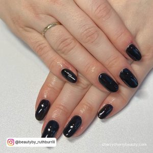 Black Simple Nails In Almond Shape