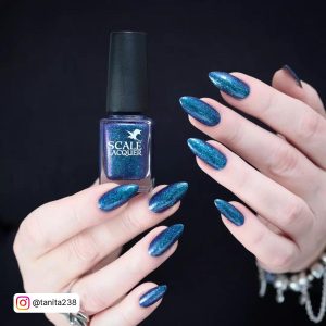 Blue Swirl Nails In Navy Blue Shade